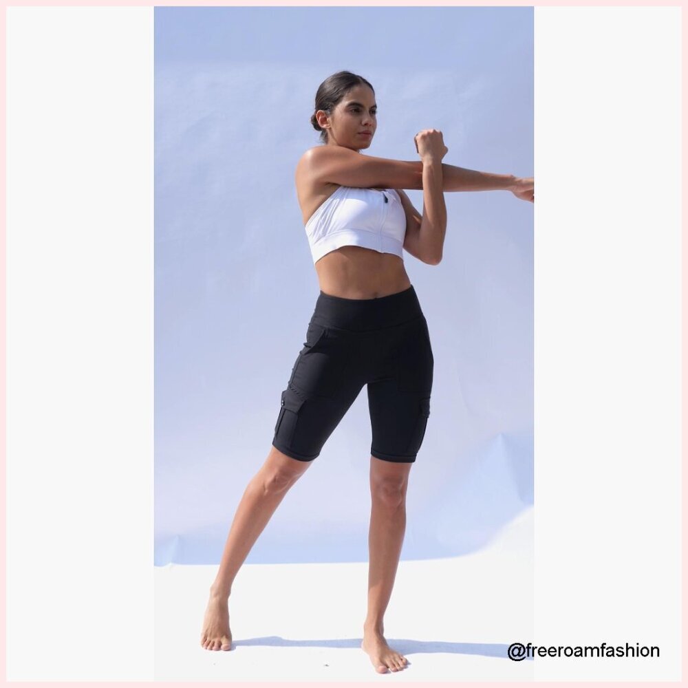 High Waisted Tummy Control Yoga Shorts with Cargo Pockets - Picture 7 of 7